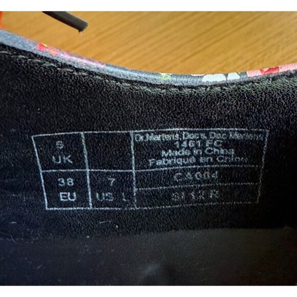 Dr. Martens shoes size 7 multi-flowers/colours - Picture 11 of 11